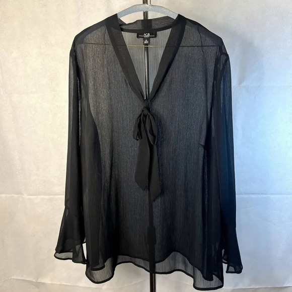 AGB Sheer Black Tie Front Long Bell Sleeve Blouse Size 1X - Picture 10 of 10